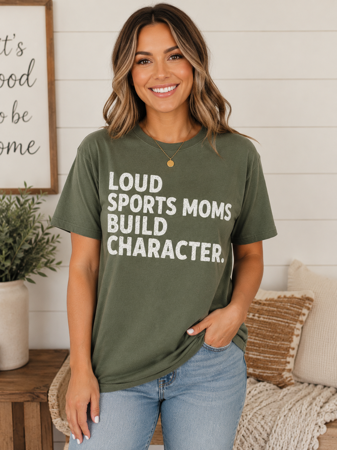 "Loud Sports Moms Build Character." Fan Mom Tee